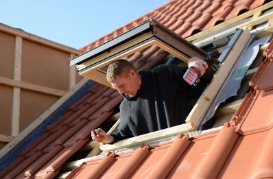 Pose de fenêtres de toit Velux à Sauvagnon